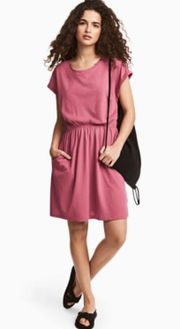 Mauve Short-Sleeved Jersey Dress