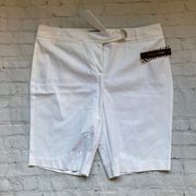 Dana Buchman Shorts, White Size 16, NWT