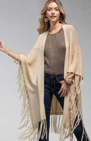 NWT Machia Di Ruggine One Size Neutral Knit Tasseled Ruana