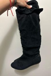 Black High Knee Boots