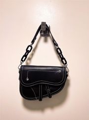 Minimalist Flap Saddle Shoulder Bag
