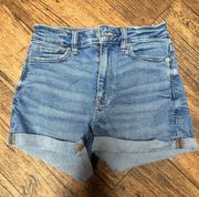 Outfitters Shorts