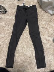 Skinny Fit Jeans