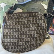 🔥🔥Rare and Vintage Fendi Bag w Dusty🔥🔥