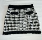 Zara Checked Knit Beaded Mini Skirt Size Medium