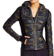 Womens Aqua Reflective Quilted Puffer Jacket in Camo Print  Size XSmall NWT