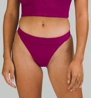 Lululemon Magenta Diamond Grid Skimpy-Fit Swim Bikini Bottoms. Size 8. (NWT)!