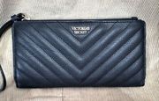 Victoria’s Secret Clutch/Wallet in Black