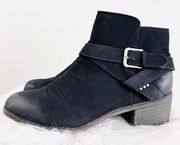 White Mountain Black Yonder Faux Suede Buckled Ankle Boots ~ Size 10M