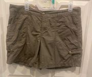 Columbia Women’s Khaki Shorts Hiking Walking Light Weight - Size 12