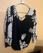 Billabong small boho floral blouse