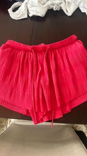 pink flowy shorts