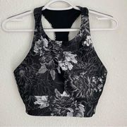 Black and White Floral Print Workout Sports Bra size M