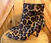 Vince Camuto Nandi Leopard Cow Hair Heeled Ankle Boots Size 8.5 Pointed Toe