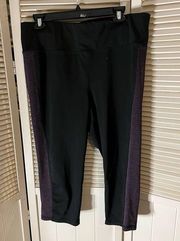 1X Idealogy athletic purple black capris