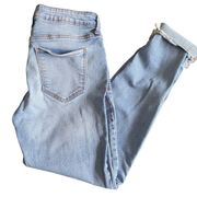 Old Navy Rockstar Cuffed Ankle Jeans Size 4