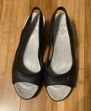 Crocs Havana Women’s Size 9 Wedge Heeled Sandals Slingback Black Color Open Toe