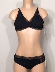 New…BECCA black lace crochet bikini. L-top/XL-bottom