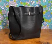 Matt & Nat Black Vegan Lexi Bucket Bag