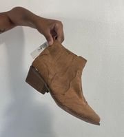 western tan bootie NWT