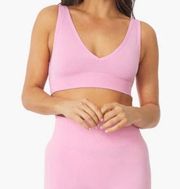 WeWoreWhat V-Neck Athleisure Bra Top Pink Lilac XS NWT