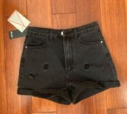 Shorts NWT