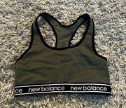 New Balance  athletic ribbed sport bra size large