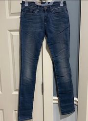 Women’s Size 27  Super Skinny Low Rise Blue Jeans