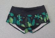 Oiselle Mac Roga Shorts Women 6 Black Green Leaf Aviary Waistband Activewear
