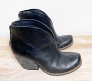 Kork ease western black leather booties size 6