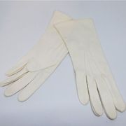 NWOT Vintage Lee Begman White Cotton Gloves