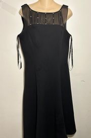 Stylish elegant dress. Size 14(L). $45.