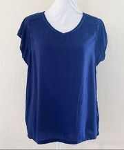 Covington v neck dressy blouse Size Medium