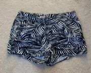 Saint tropez west shorts in size 6