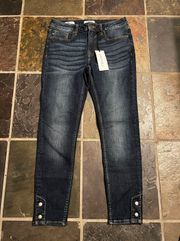 NWT  Skinny Jeans