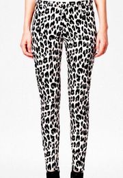 French Connection Simba leopard print pants stretchy skinny size 6 ankle zipper