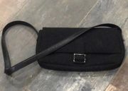 med Grey felt shoulder purse