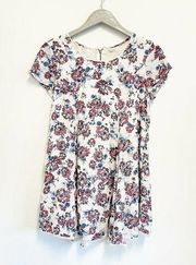 Silence + Noise Urban Outfitters White Floral Witchy Dress Size Small S