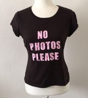 Vintage  NO PHOTOS PLEASE T-Shirt (Celebrity Series ) - Size L