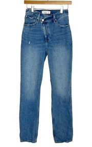 Abercrombie & Fitch 90s Straight Ultra High Rise Criss Cross Jeans