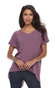 Size XS, purple  shirt women’s flowy vneck blouse, with pocket