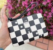 NWT Coach Corner Zip Wristlet With Checkerboard Print