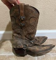 brown distressed 11” heart choncho cowgirl cowboy boots 7.5