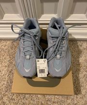 Yeezy Boost 700 Hospital Blue