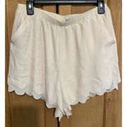 LC LAUREN CONRAD SHORTS SCALLOPED LINED PULL ON WOMEN'S SIZE M Off White/Pockets