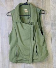 True Craft Large Army Green Slant Zippered Front Vest with Zippered Pock…