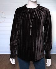 Cable & Gauge Crushed Velvet Pleated Long Sleeve Blouse Black Size S