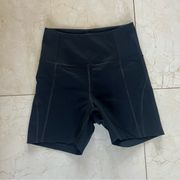 Girlfriend Collective Black Highwaisted Biker Shorts Sz XS-S