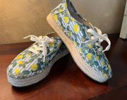Gianni Bini Ladies Size 7 Espadrille Style Platform Lemon Sneaker
