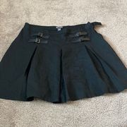 Hot Topic Pleated Buckle Skirt SIZE XL